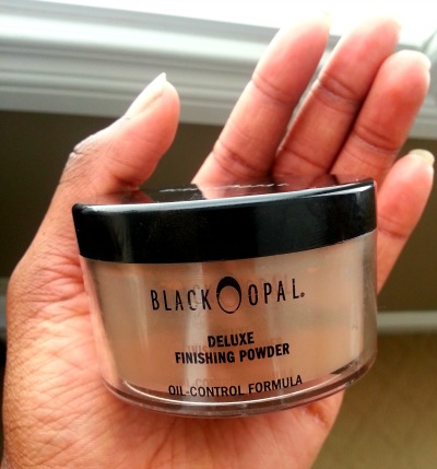 The Black Opal Deluxe Finishing Powder For Women of Colour and Oily Skin